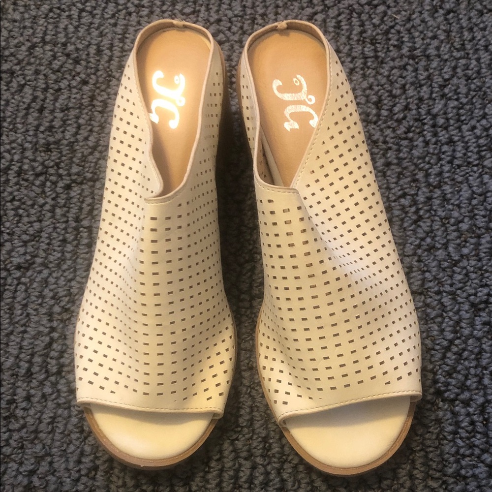 JC Cream Peep-Toe Mules